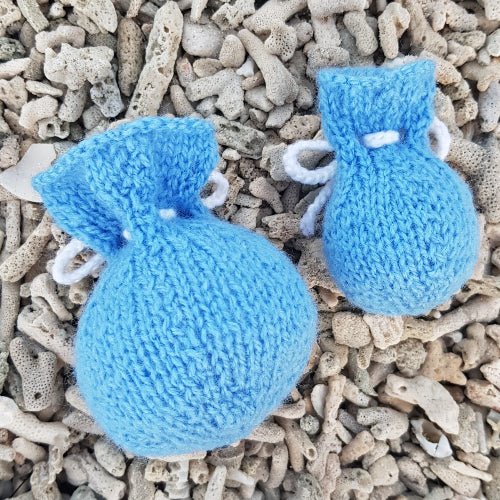 Pouches & Drawstring Bags Knitting Pattern PDF Download - Fitting in Knitting