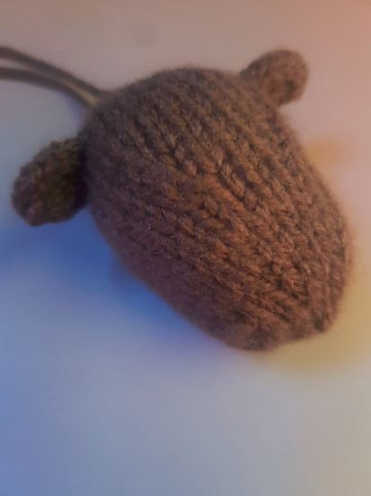 Standing Reindeer Knitting Pattern PDF Download - Fitting in Knitting