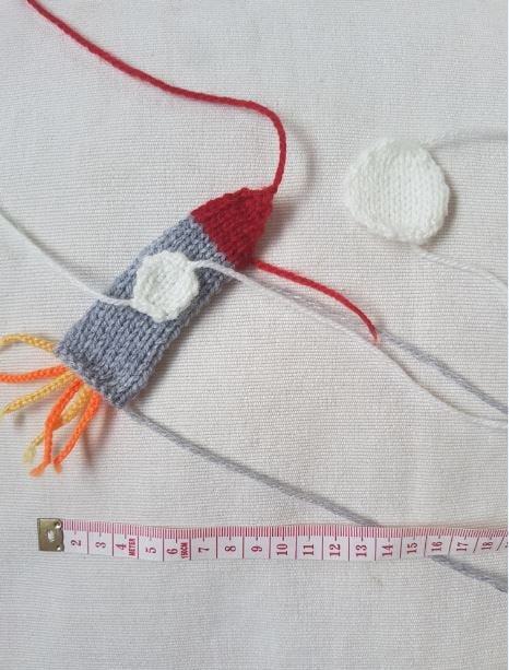 Space Picture Knitting Pattern PDF Download - Fitting in Knitting