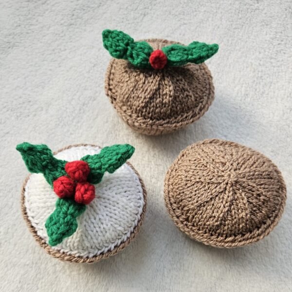 Mince Pie Knitting Pattern PDF Download - Fitting in Knitting