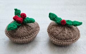 Mince Pie Knitting Pattern PDF Download - Fitting in Knitting
