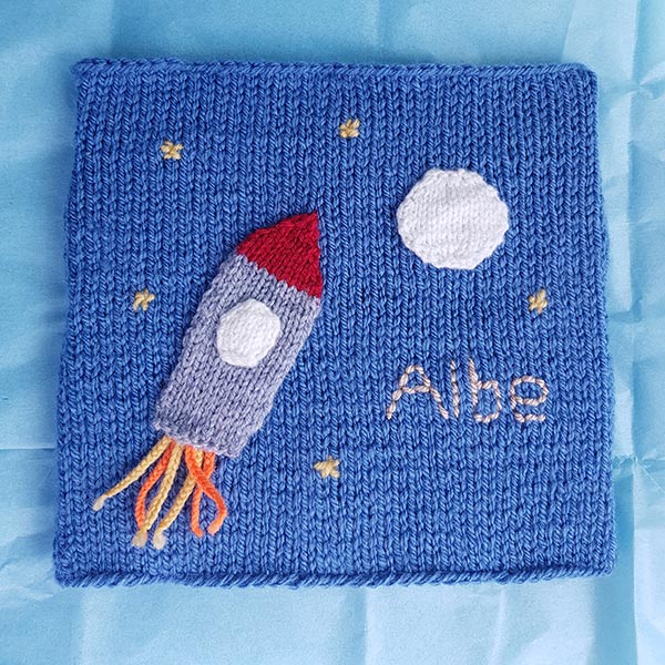 Space Picture Knitting Pattern PDF Download - Fitting in Knitting