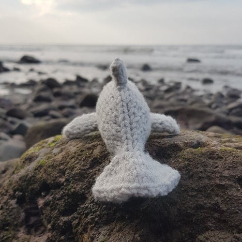 Dolphin Knitting Pattern PDF Download - Fitting in Knitting