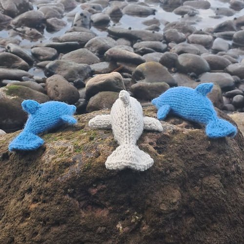 Dolphin Knitting Pattern PDF Download - Fitting in Knitting