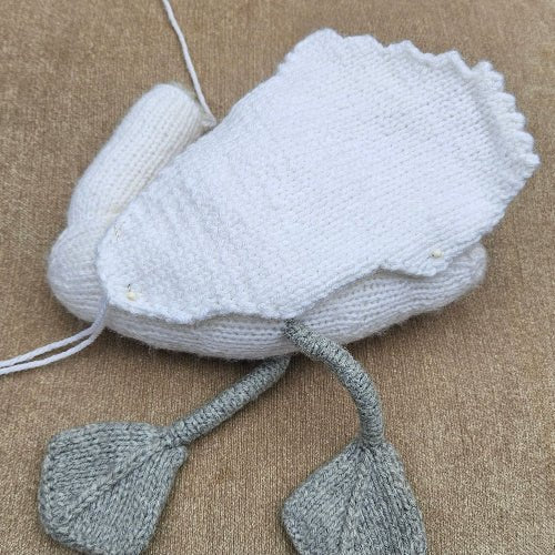 Mute Swan Knitting Pattern PDF Download - Fitting in Knitting