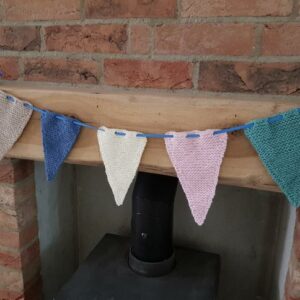 Knitted Bunting – Fitting in Knitting