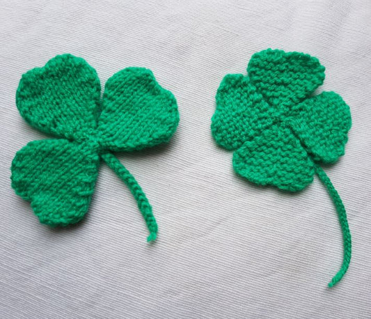 Knitted Clover - Fitting in Knitting