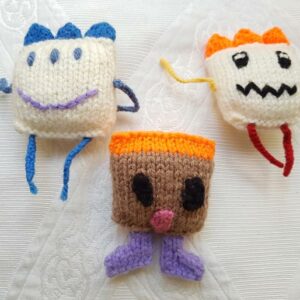 Little Knitted Monster - Fitting in Knitting