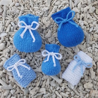 Party Knitting Patterns: Pouches, Bunting and Birthday Picture - Fitting in Knitting
