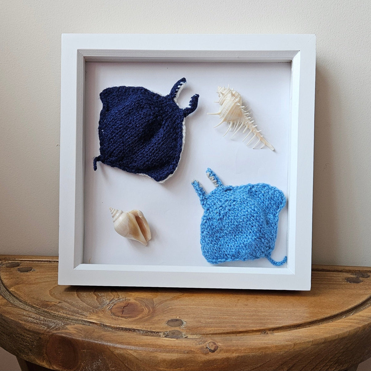 Manta Ray Knitting Pattern PDF Download - Fitting in Knitting