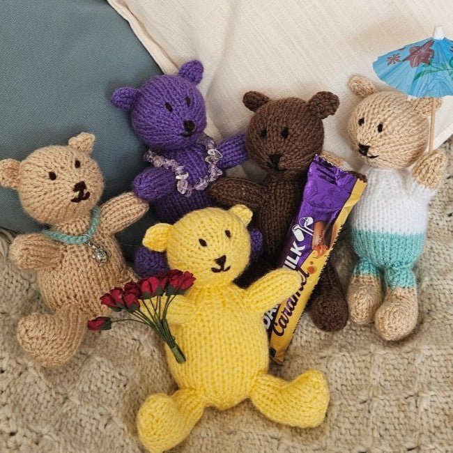 Little Teddy Knitting Pattern PDF Download - Fitting in Knitting