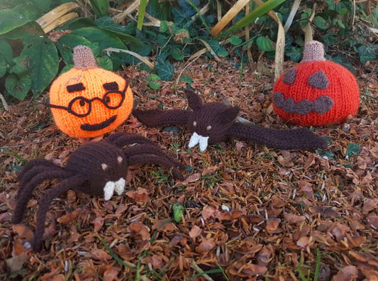 Pumpkin Knitting Pattern PDF Download - Fitting in Knitting