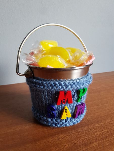 Fitted Cover Knitting Pattern PDF Download - Fitting in Knitting