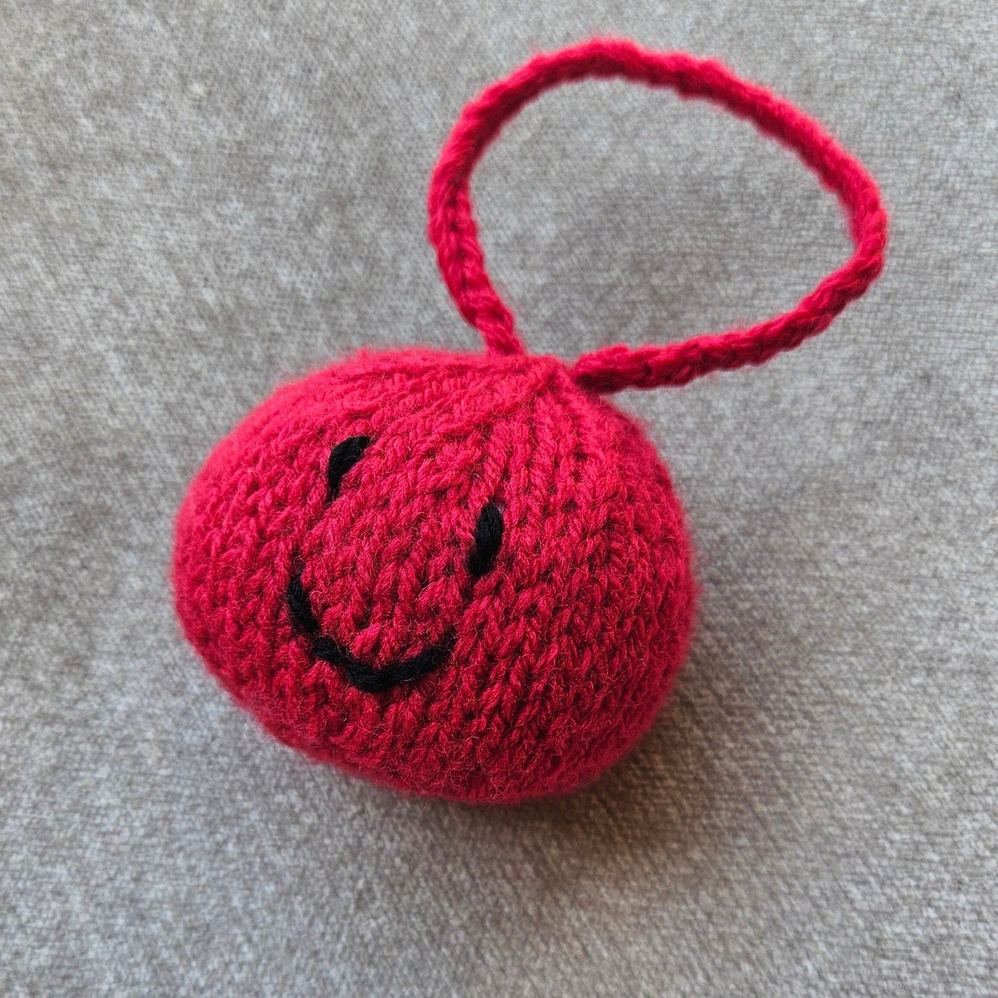 Red Nose Knitting Pattern PDF Download - Fitting in Knitting