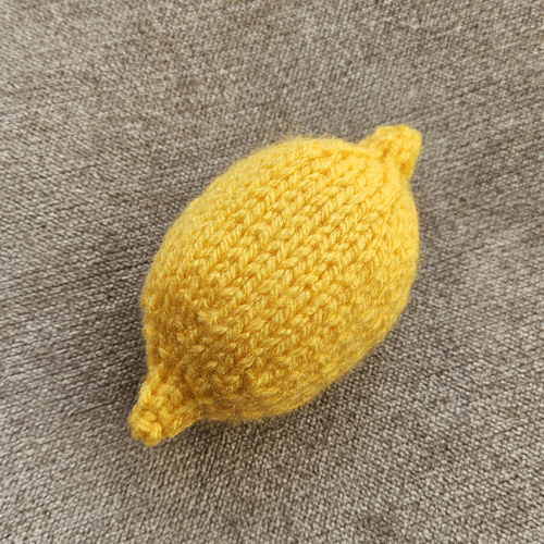 Oranges & Lemons Knitting Pattern PDF Download - Fitting in Knitting
