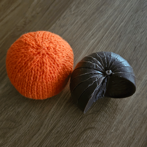 Oranges & Lemons Knitting Pattern PDF Download - Fitting in Knitting