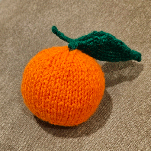 Oranges & Lemons Knitting Pattern PDF Download - Fitting in Knitting