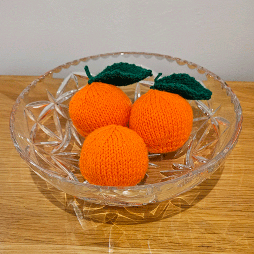 Oranges & Lemons Knitting Pattern PDF Download - Fitting in Knitting