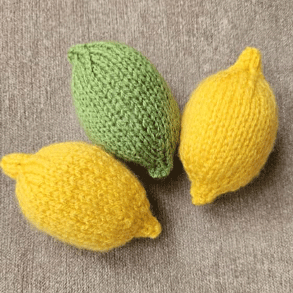 Oranges & Lemons Knitting Pattern PDF Download - Fitting in Knitting