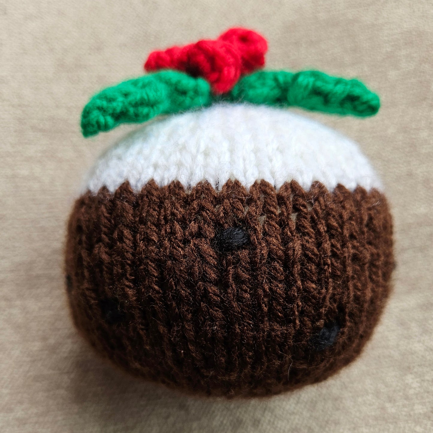 Big Christmas Pudding Knitting Pattern PDF Download