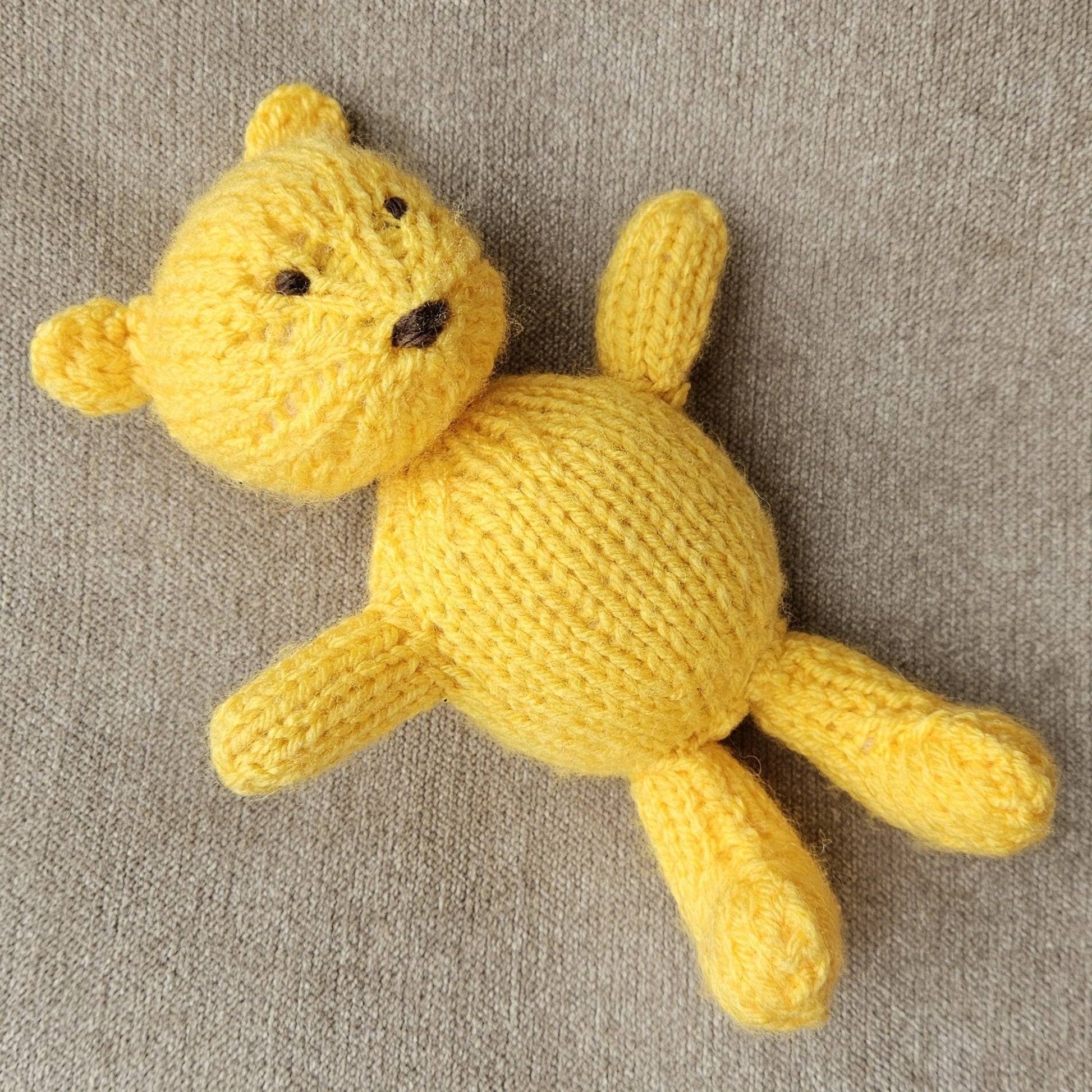 Classic Winnie the Pooh Knitting Pattern PDF Download - Fitting in Knitting