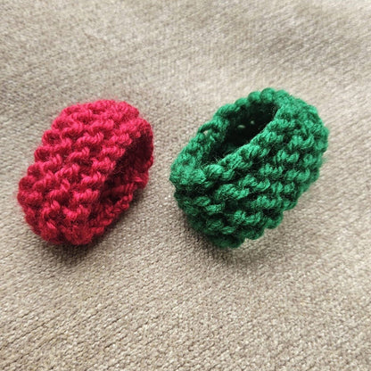 Napkin Rings and Knitted Paper Chains Knitting Pattern PDF Download - Fitting in Knitting