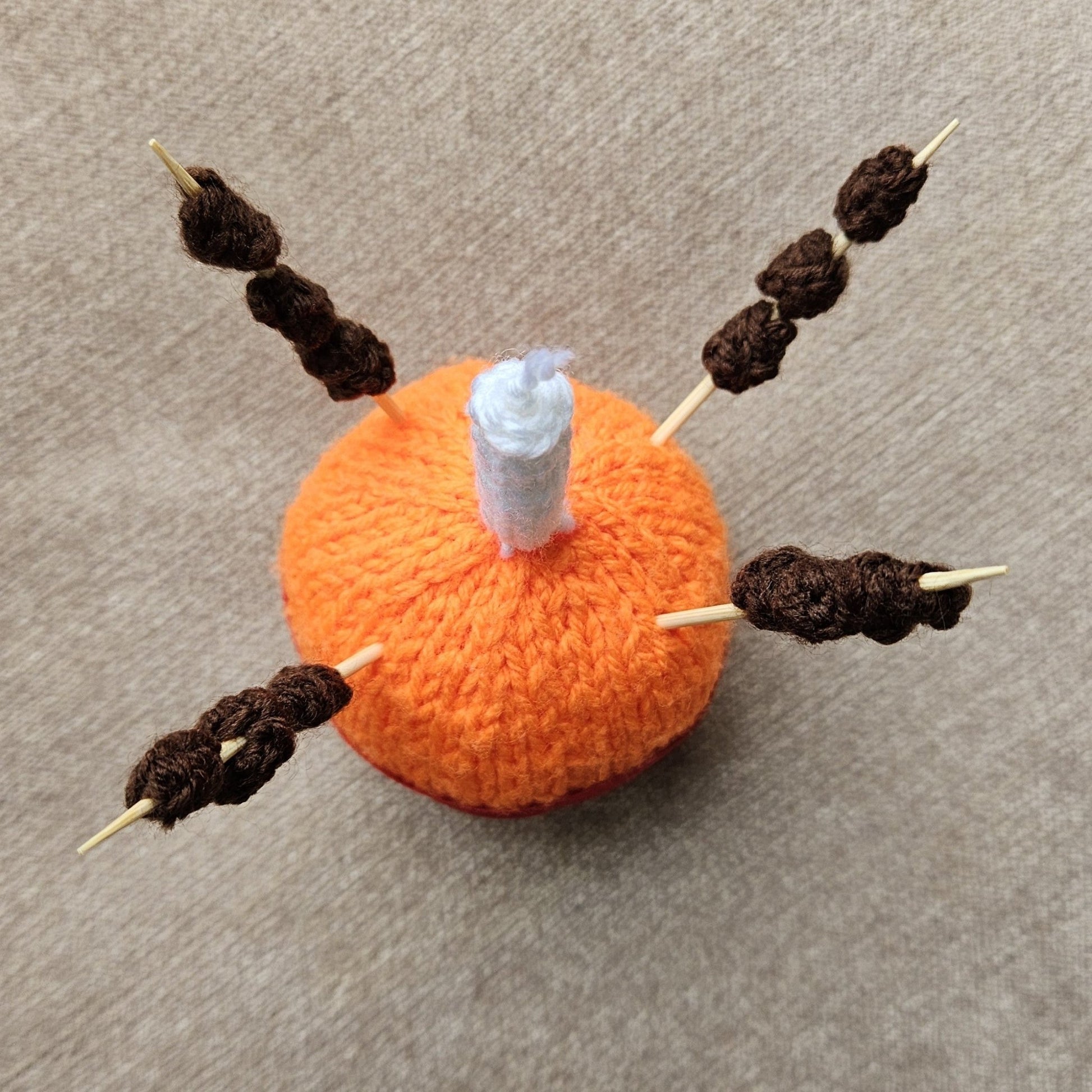 Christingle Knitting Pattern PDF Download - Fitting in Knitting