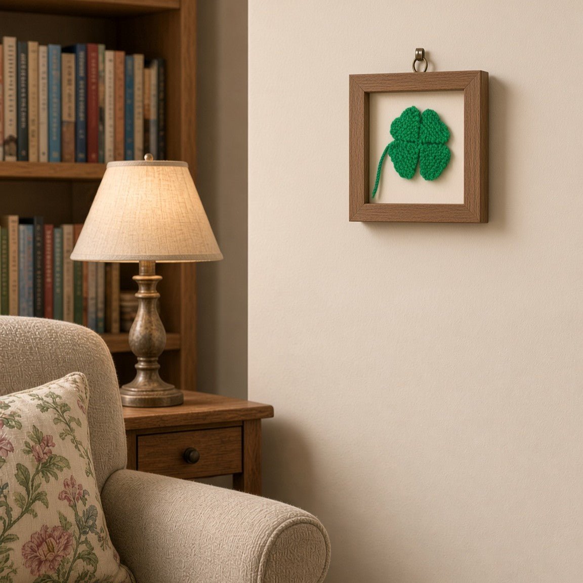 Four Leaf Clover Knitting Pattern PDF Download - Fitting in Knitting