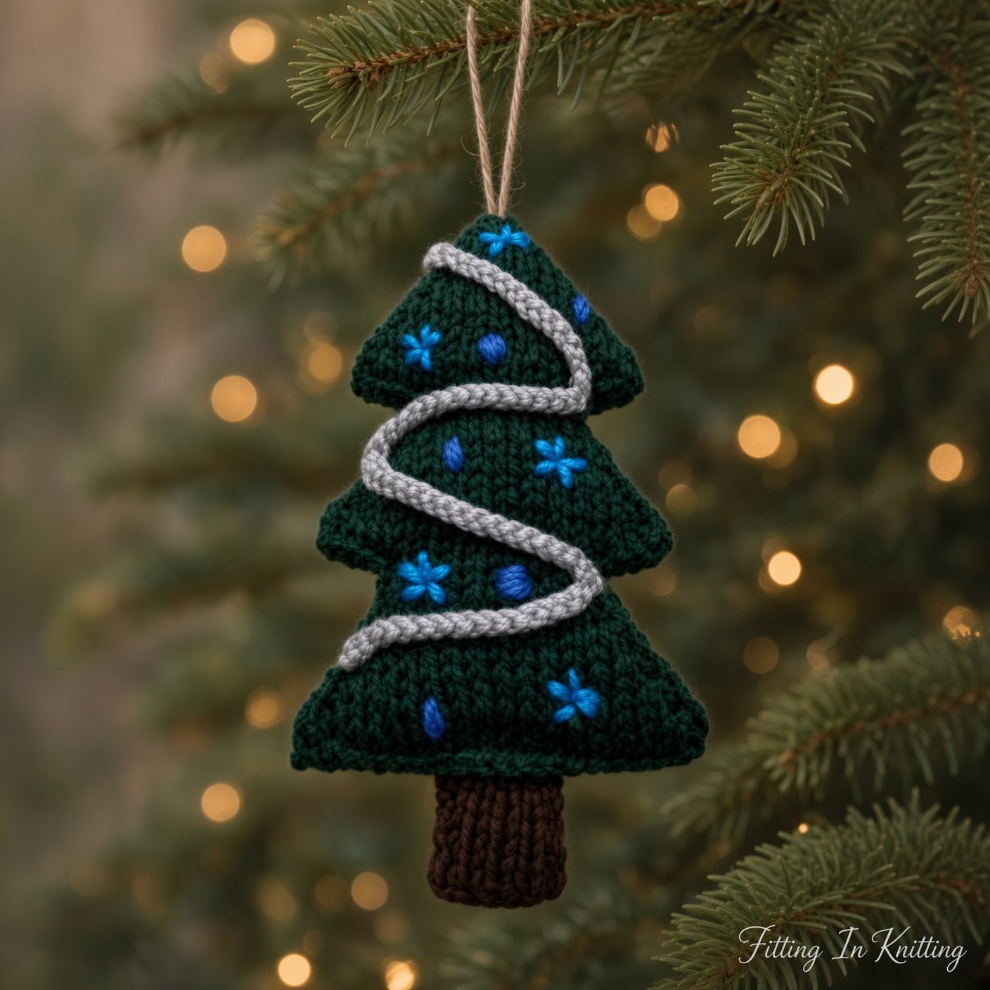 Medium Christmas Tree Knitting Pattern PDF Download - Fitting in Knitting