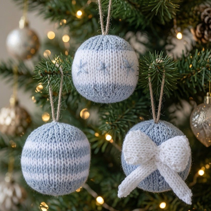 Bauble Knitting Pattern PDF Download - Fitting in Knitting