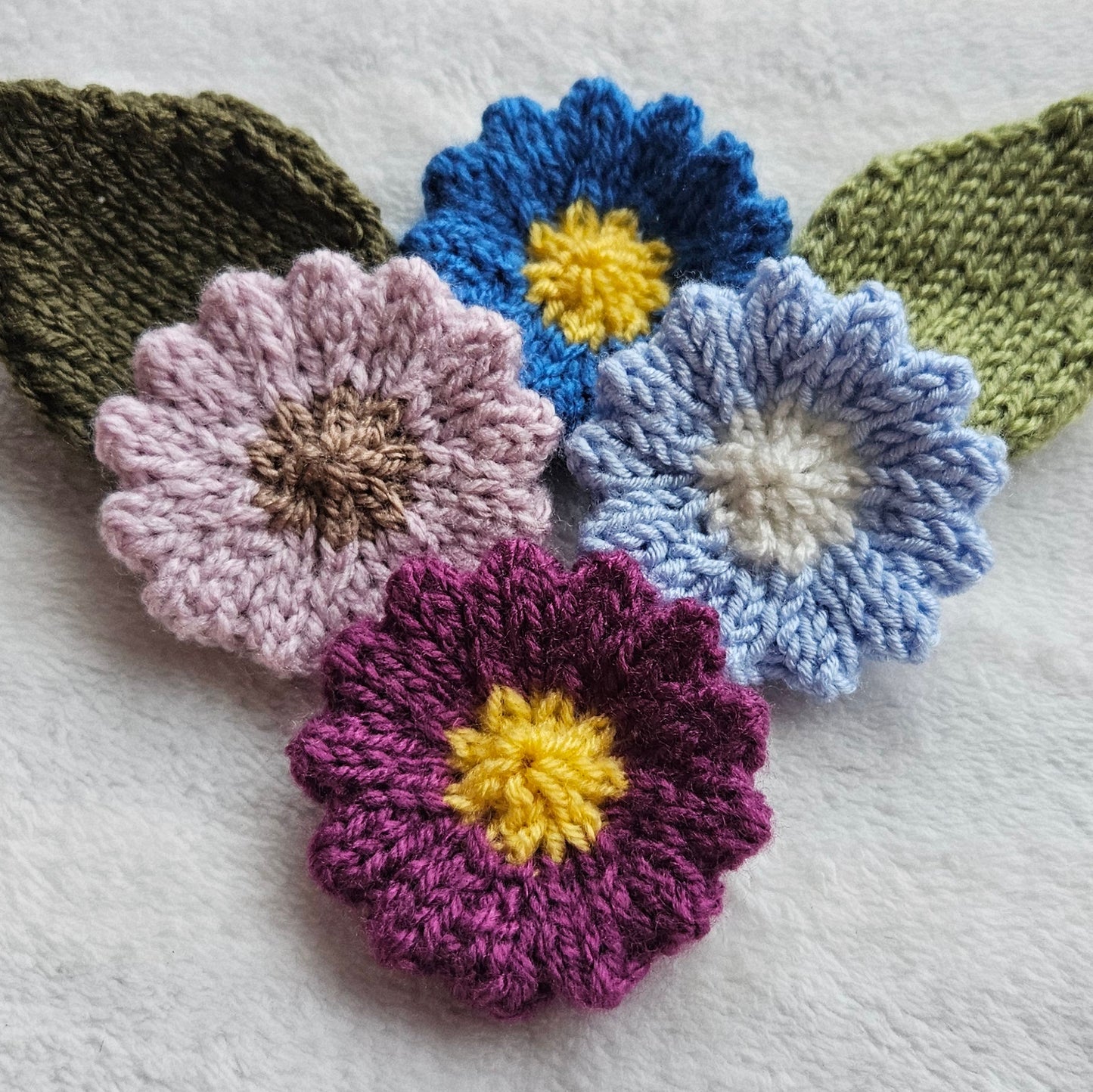 Flower Knitting Pattern PDF Download - Fitting in Knitting