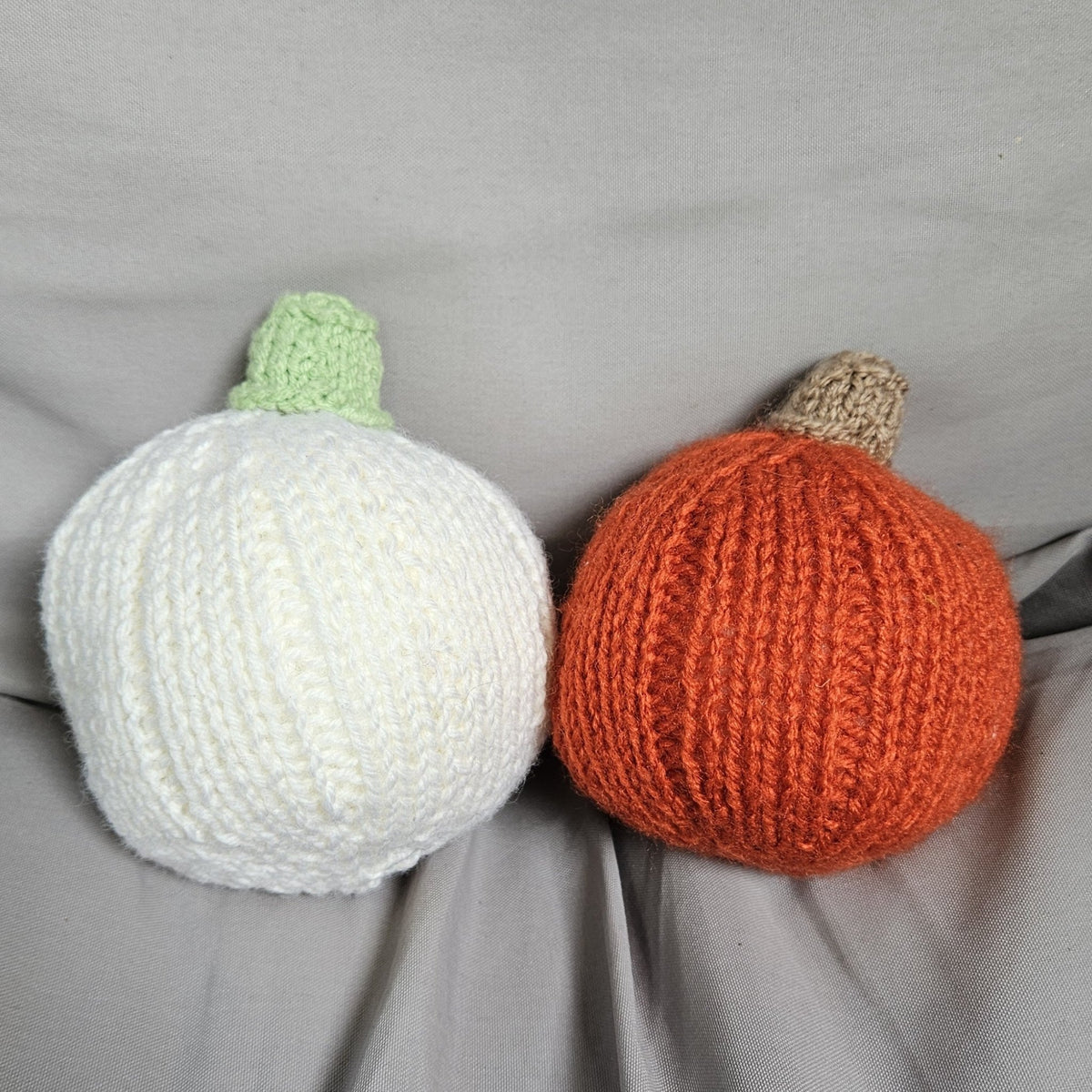 Pumpkin Knitting Pattern PDF Download - Fitting in Knitting