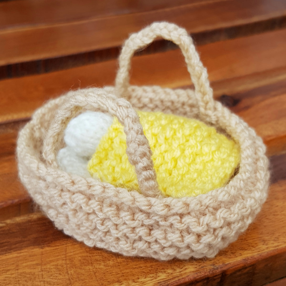 Baby Basket and Mini Eggs Knitting Pattern PDF Download - Fitting in Knitting