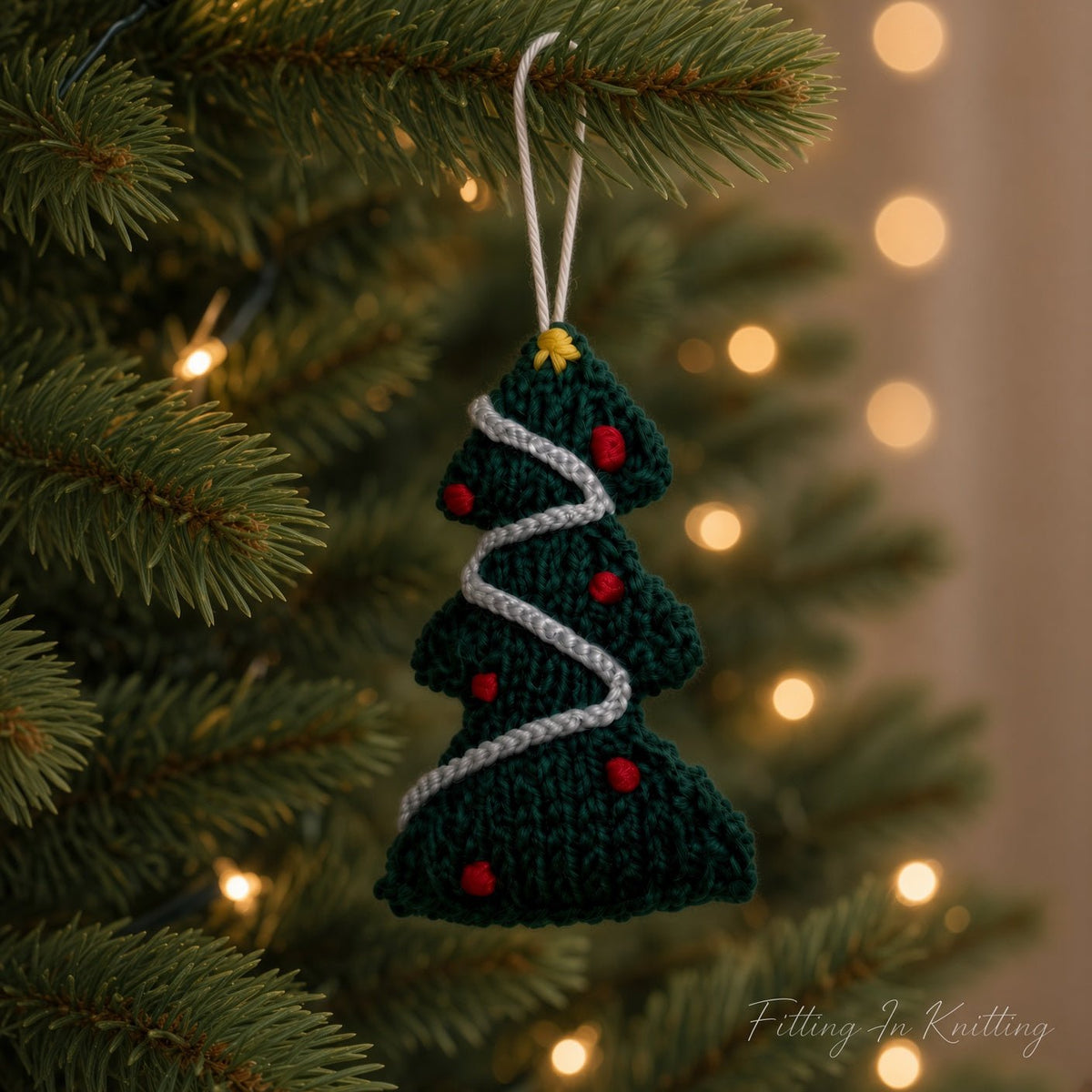 Little Christmas Tree Knitting Pattern PDF Download - Fitting in Knitting