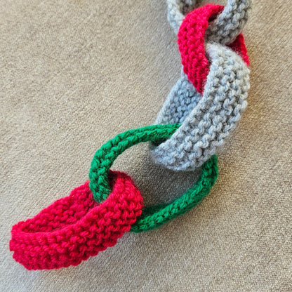 Napkin Rings and Knitted Paper Chains Knitting Pattern PDF Download - Fitting in Knitting