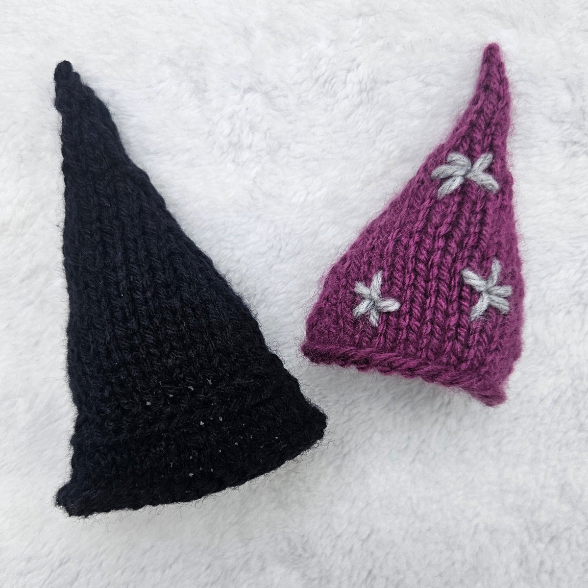 Witch Accessories Knitting Pattern PDF Download - Fitting in Knitting