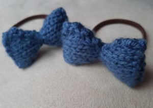 Handmade Bow Hairbands Fitting in Knitting Children Craft Ideas