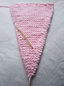 Handmade Knitted Bunting Triangle Fitting in Knitting Children Quick Craft Ideas