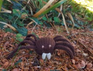 Handmade Knitted Spider Fitting in Knitting Children Craft Ideas