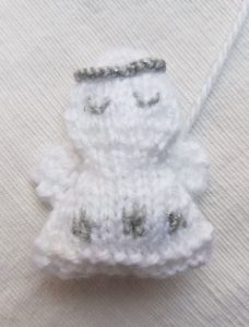 Handmade Knitted Angel Halo Sewn Fitting in Knitting Children Craft Ideas