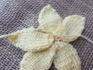 Handmade Knitted Daffodil Petal Pieces Sewing-Up Fitting-in-Knitting