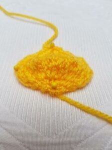 Handmade Knitted Daffodil Trumpet Piece Fitting-in-Knitting