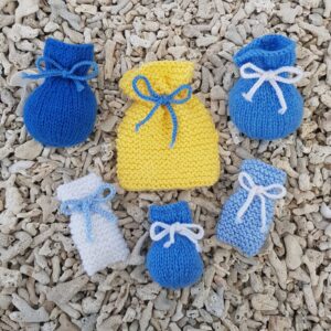 Knitted Drawstring Bags & Pouches fitting in knitting